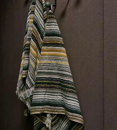 Logies La Chevre Folle - & Cooking In Style With Shared Kitchen 4*