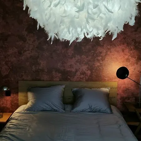 Logies La Chèvre Folle Bed & Breakfast *