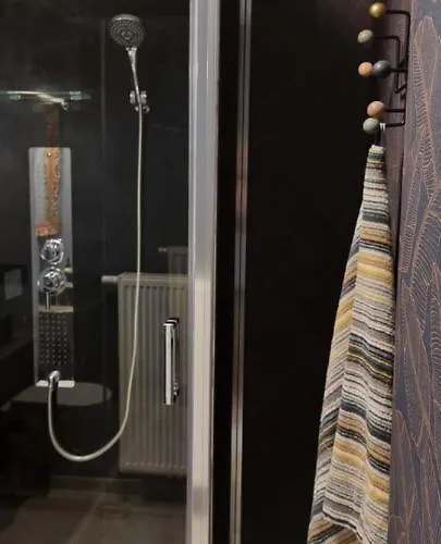 Bed & Breakfast Logies La Chevre Folle - & Cooking In Style With Shared Kitchen Oostende