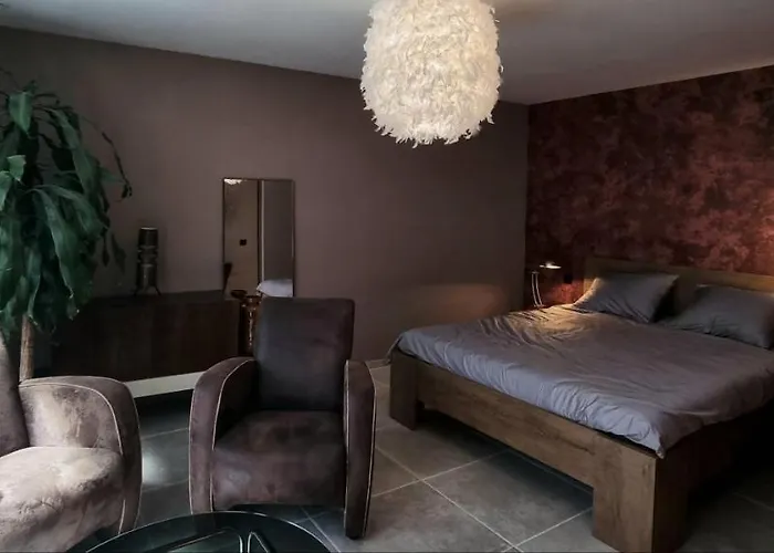 Bed & Breakfast Logies La Chevre Folle - & Cooking In Style With Shared Kitchen 4*