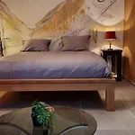 La Chevre Folle - Lodging And Cooking In Style Bed & Breakfast Oostende